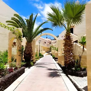 House Harvey J53 Mareverde , Costa Adeje (Tenerife) Spain